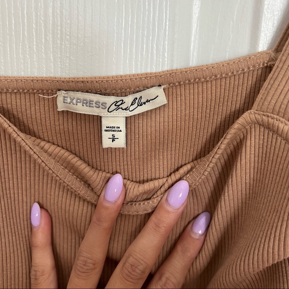 Express Tan Small Tank Top - Picture 3 of 4